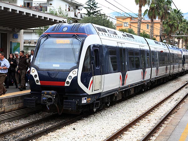 ETR 206 - Italy - Circumvesuviana Napoli - Sovel Rail Traction Reference